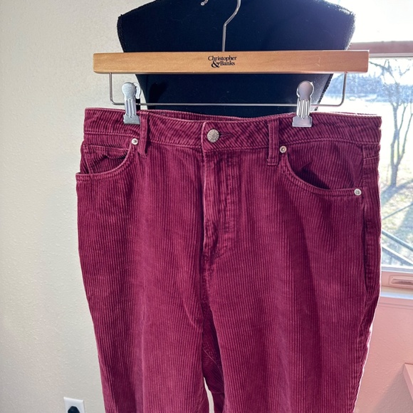 BDG Corduroy Pants Womens Size 30 Maroon High Rise Mom Pants - Picture 3 of 8